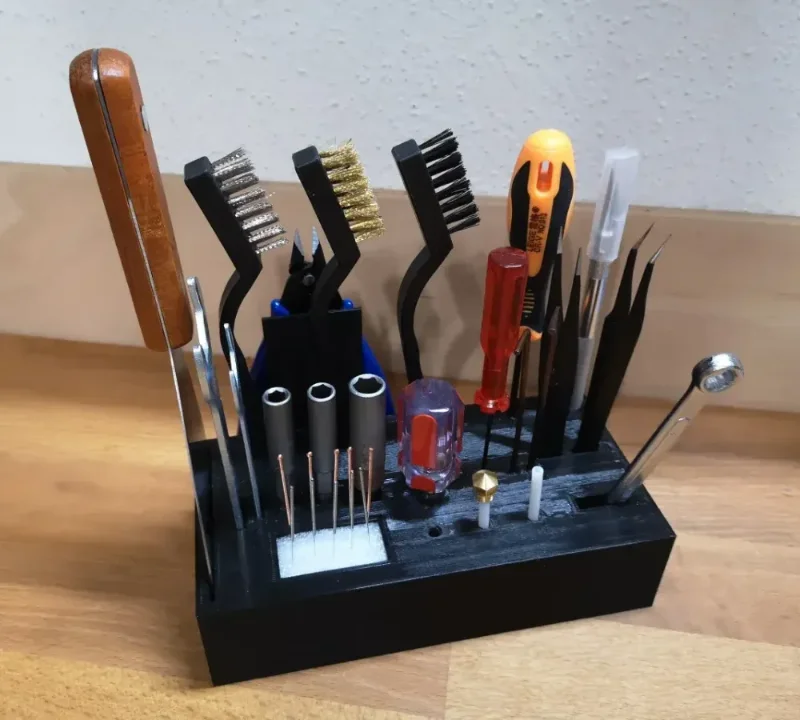 UTENSÍLIOS DOMÉSTICOS